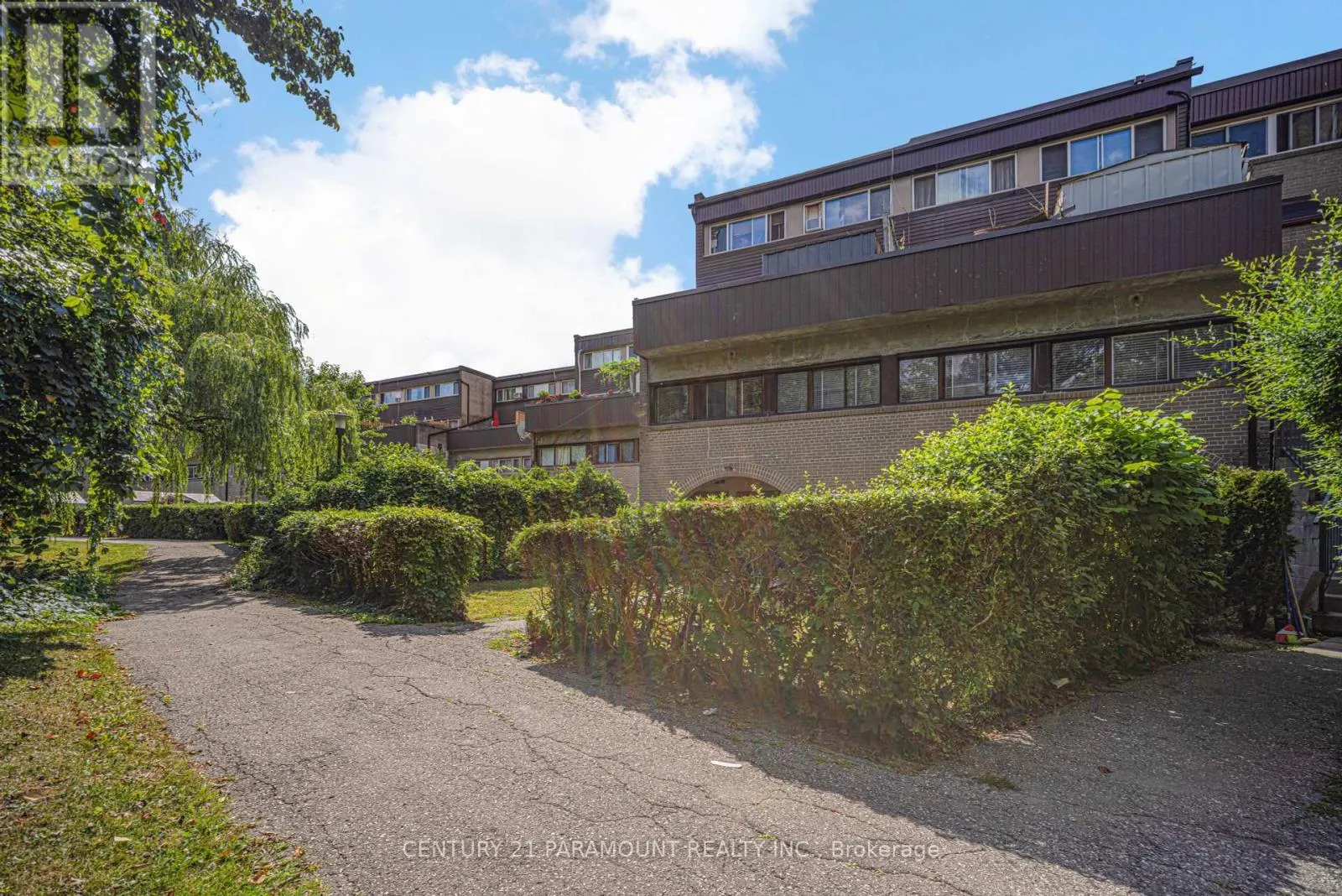 #107 - 19 LONDON GREEN COURT