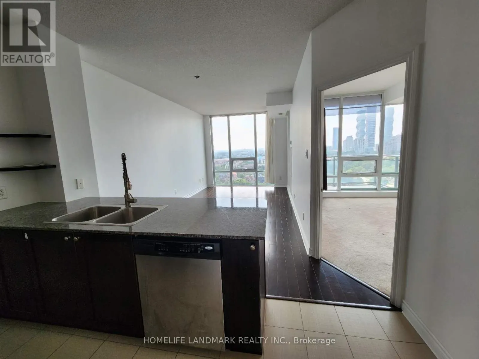 2105 - 3525 KARIYA DRIVE