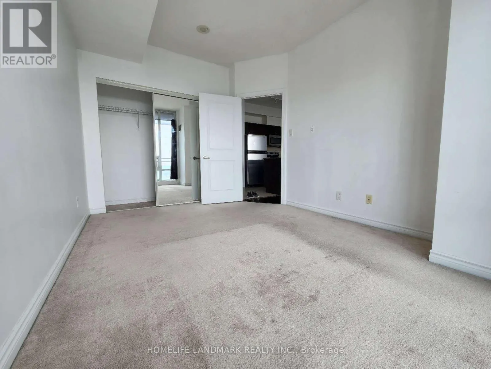 2105 - 3525 KARIYA DRIVE