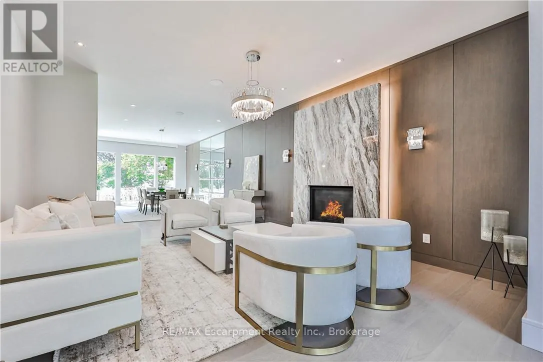 2250 CHANCERY LANE W