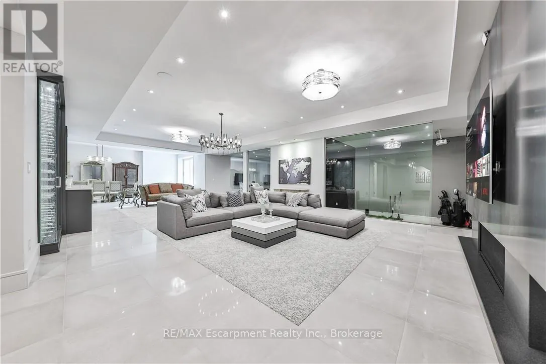 2250 CHANCERY LANE W