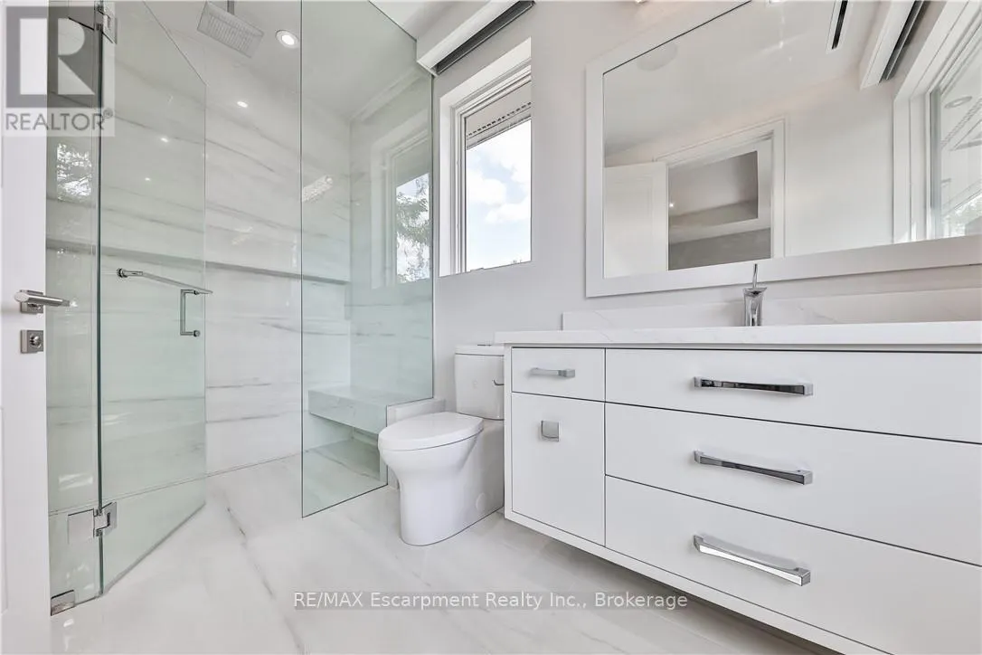 2250 CHANCERY LANE W