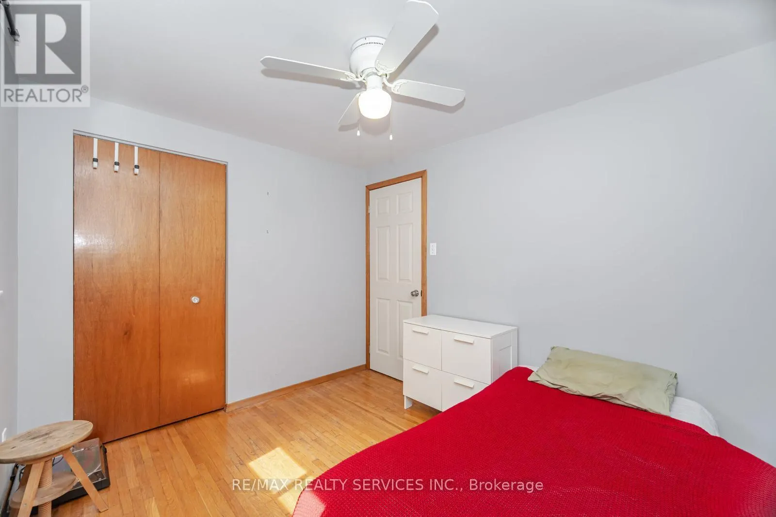 62 AMBLESIDE DRIVE