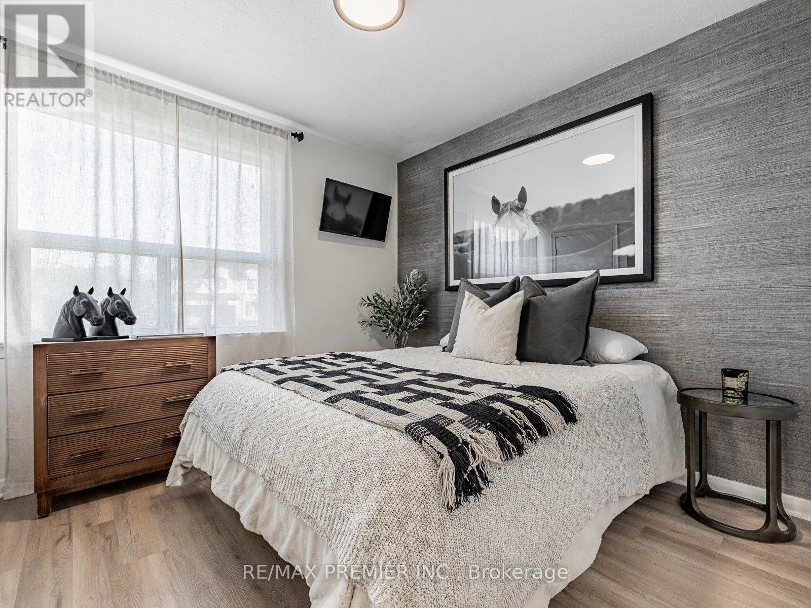 1368 TANSLEY DRIVE