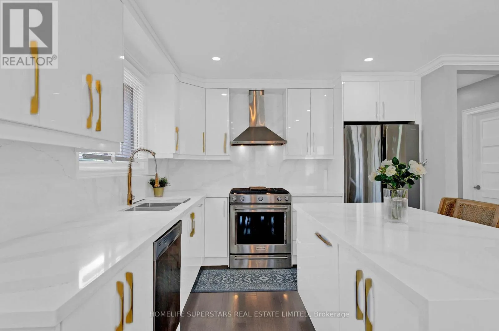 24 ARCHWAY CRESCENT