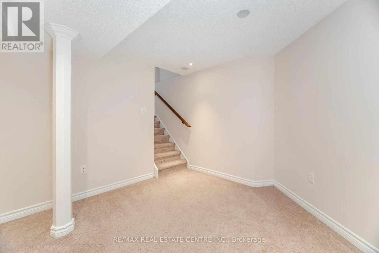 2021 REDSTONE CRESCENT