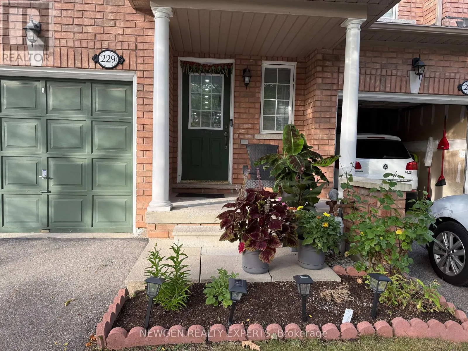 229 - 7360 ZINNIA PLACE