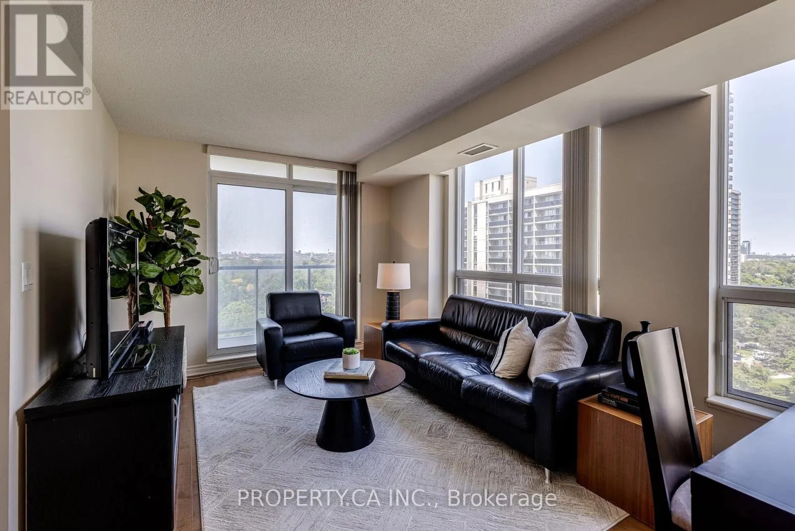 1003 - 70 HIGH PARK AVENUE