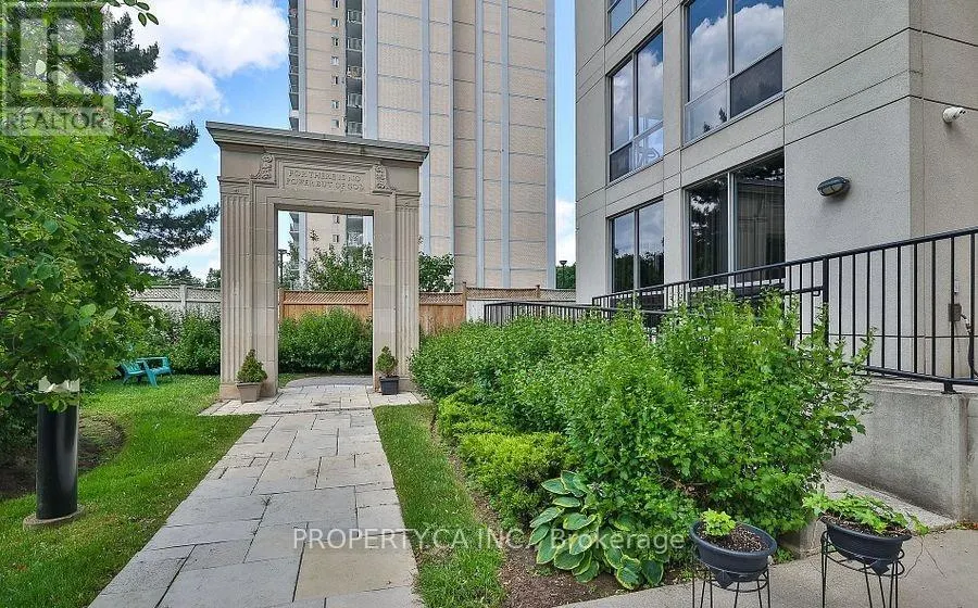 1003 - 70 HIGH PARK AVENUE