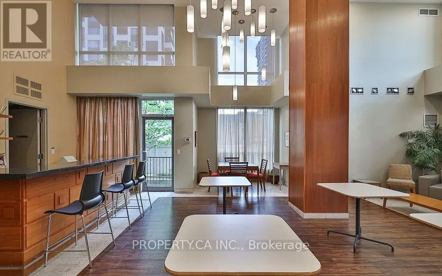 1003 - 70 HIGH PARK AVENUE