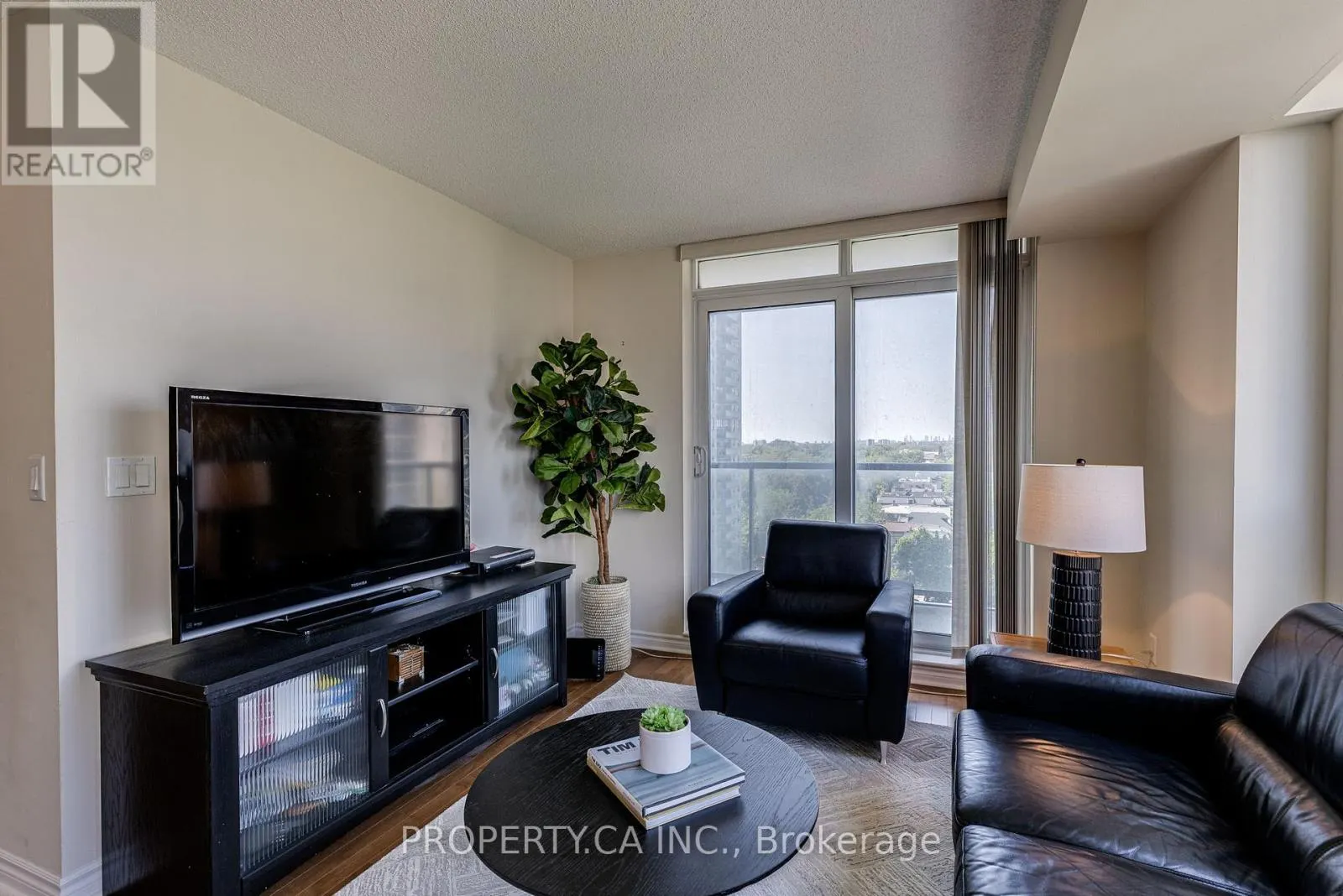 1003 - 70 HIGH PARK AVENUE