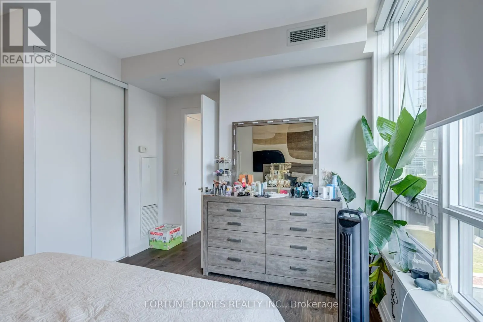 510 - 36 PARK LAWN ROAD