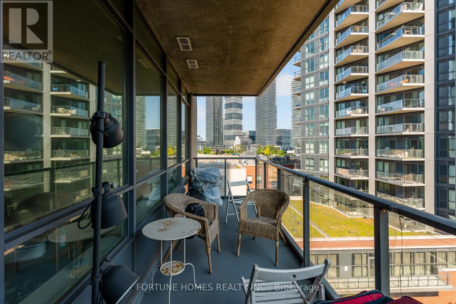510 - 36 PARK LAWN ROAD