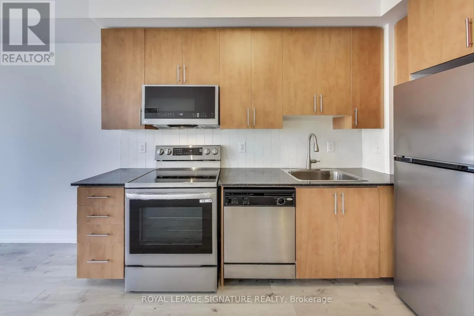 306 - 1060 SHEPPARD AVENUE W