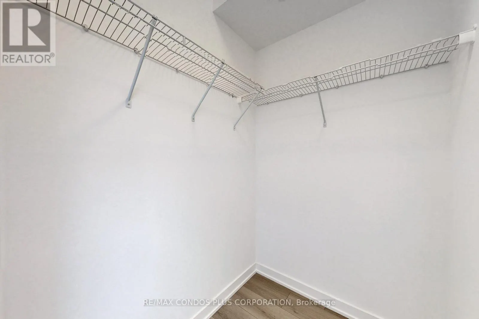 710 - 1787 ST CLAIR AVENUE W