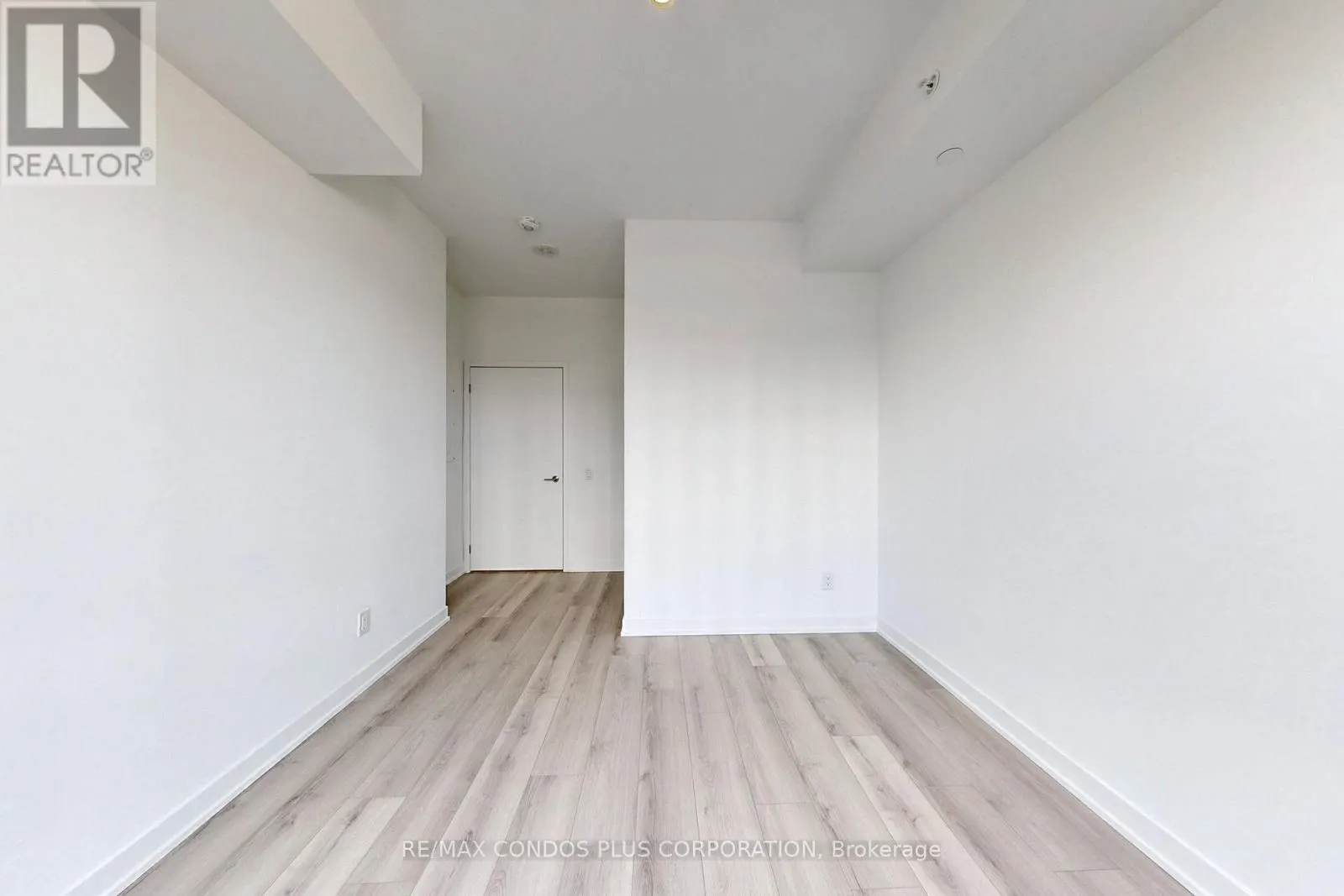 710 - 1787 ST CLAIR AVENUE W