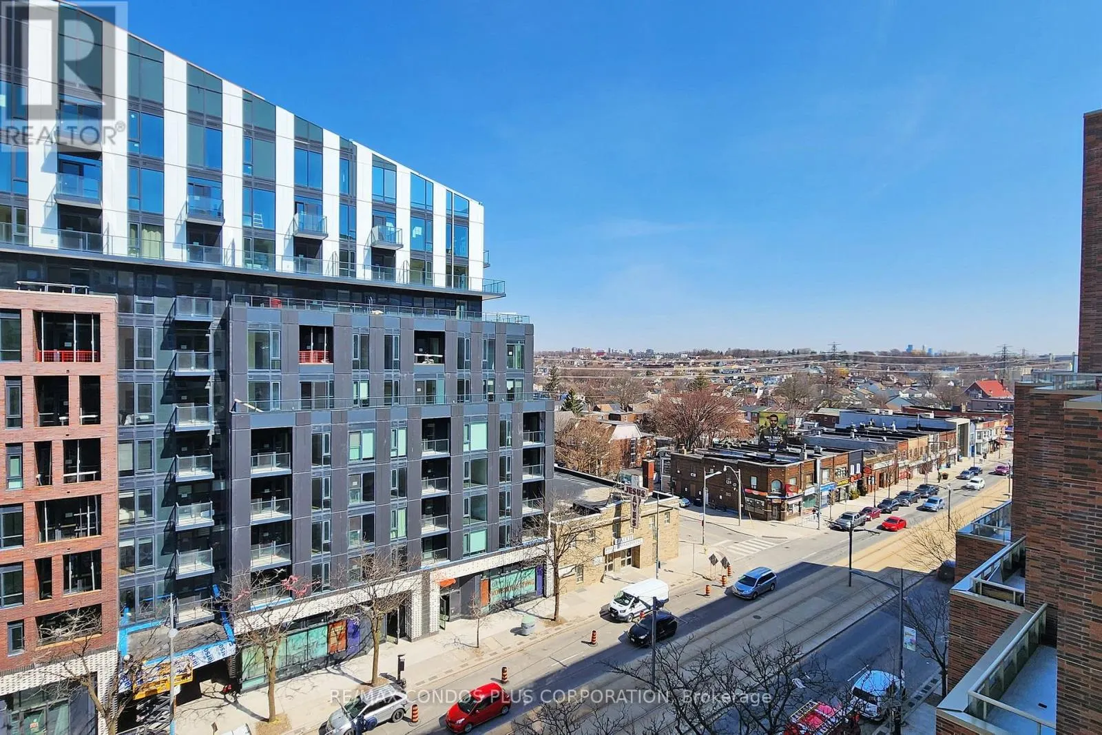 710 - 1787 ST CLAIR AVENUE W