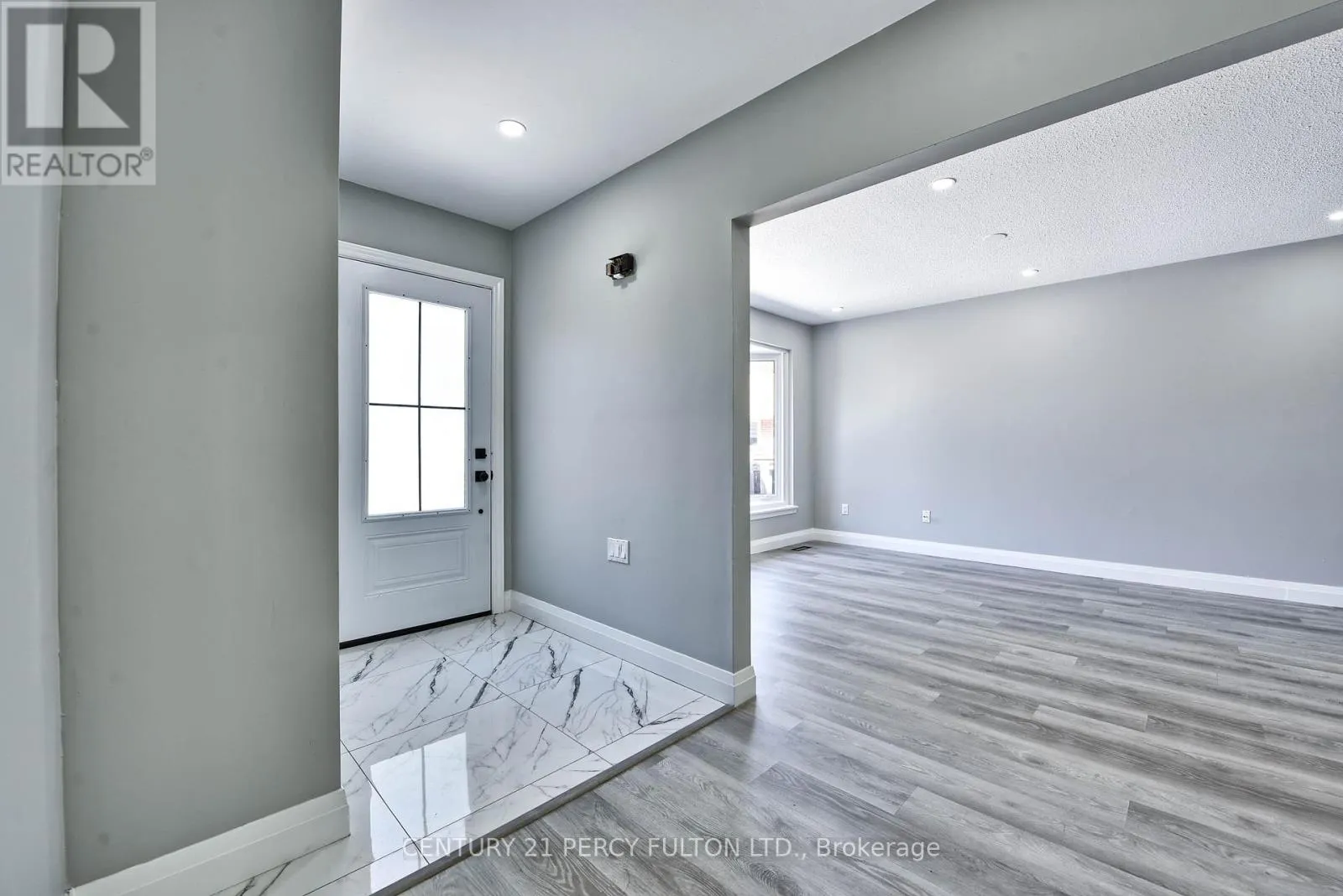 32 DRUM OAK CRESCENT