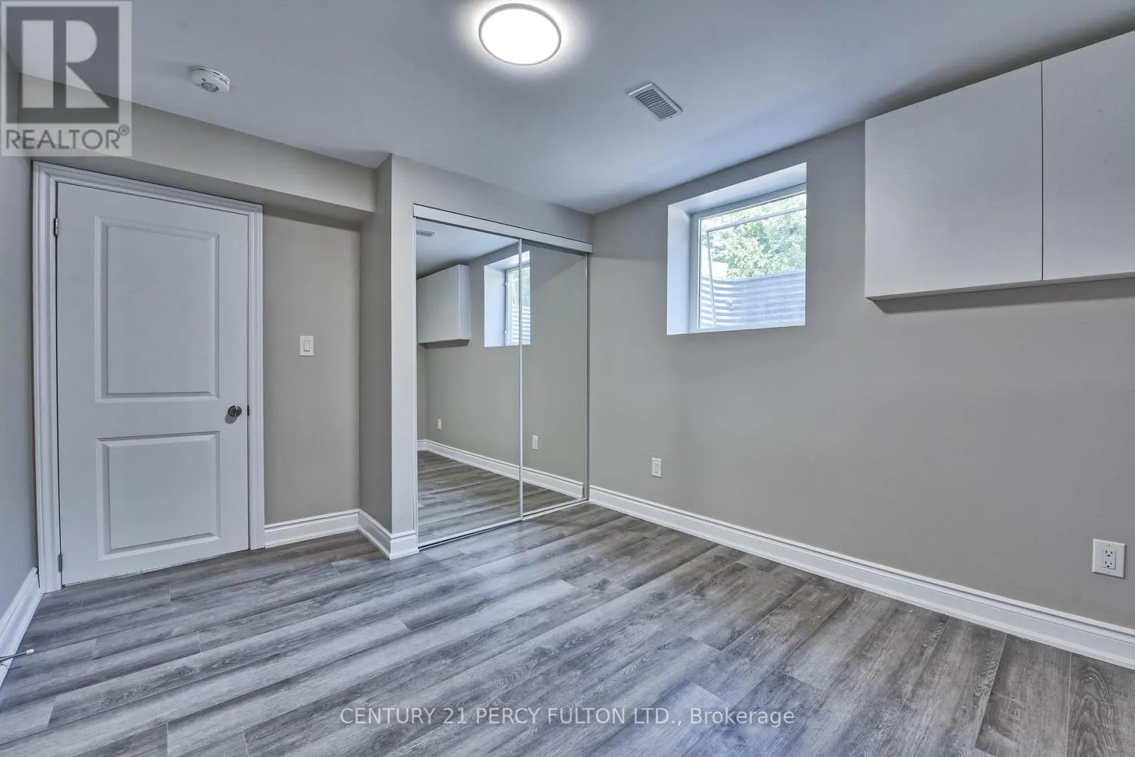 32 DRUM OAK CRESCENT