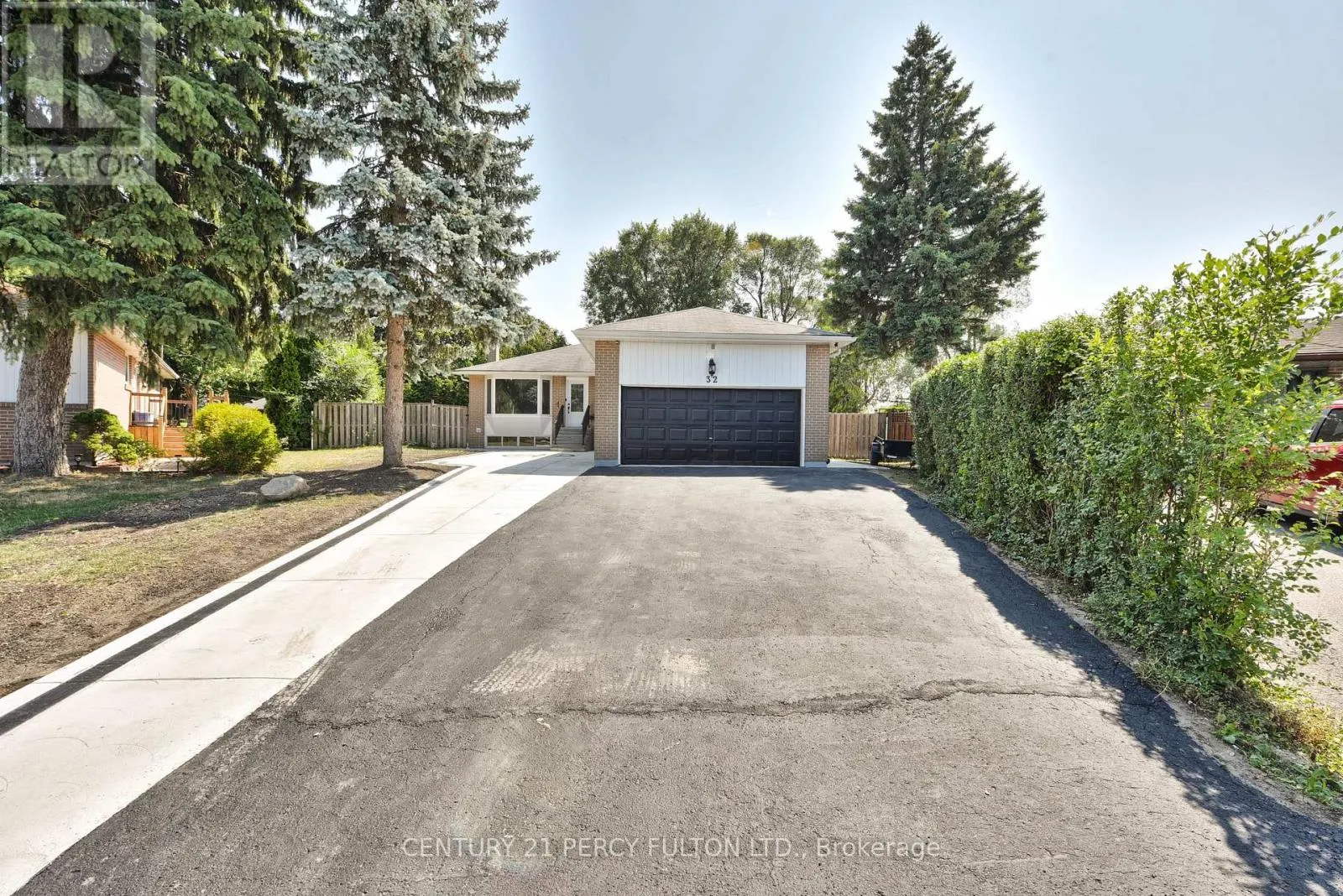 32 DRUM OAK CRESCENT