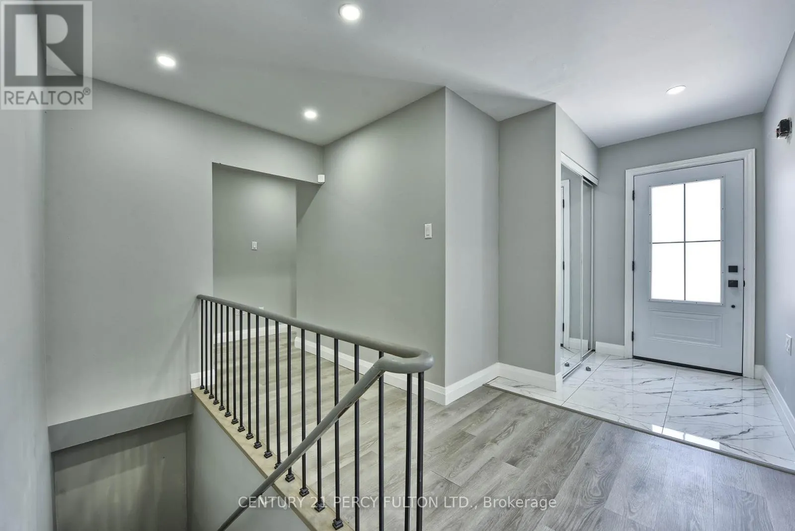 32 DRUM OAK CRESCENT