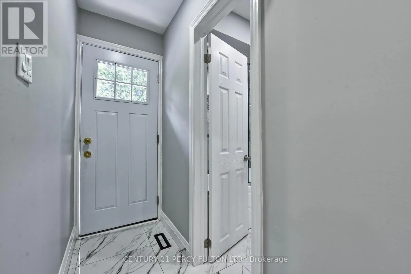 32 DRUM OAK CRESCENT