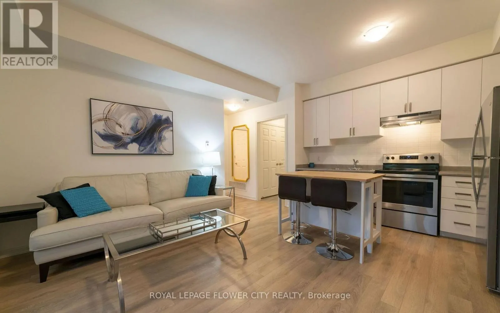 86 - 1 BECKENROSE COURT W