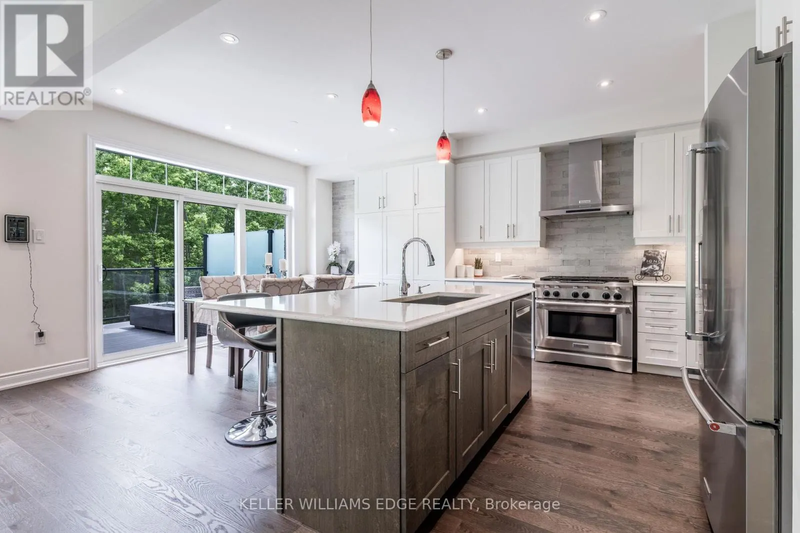 64 ELYSIAN FIELDS CIRCLE