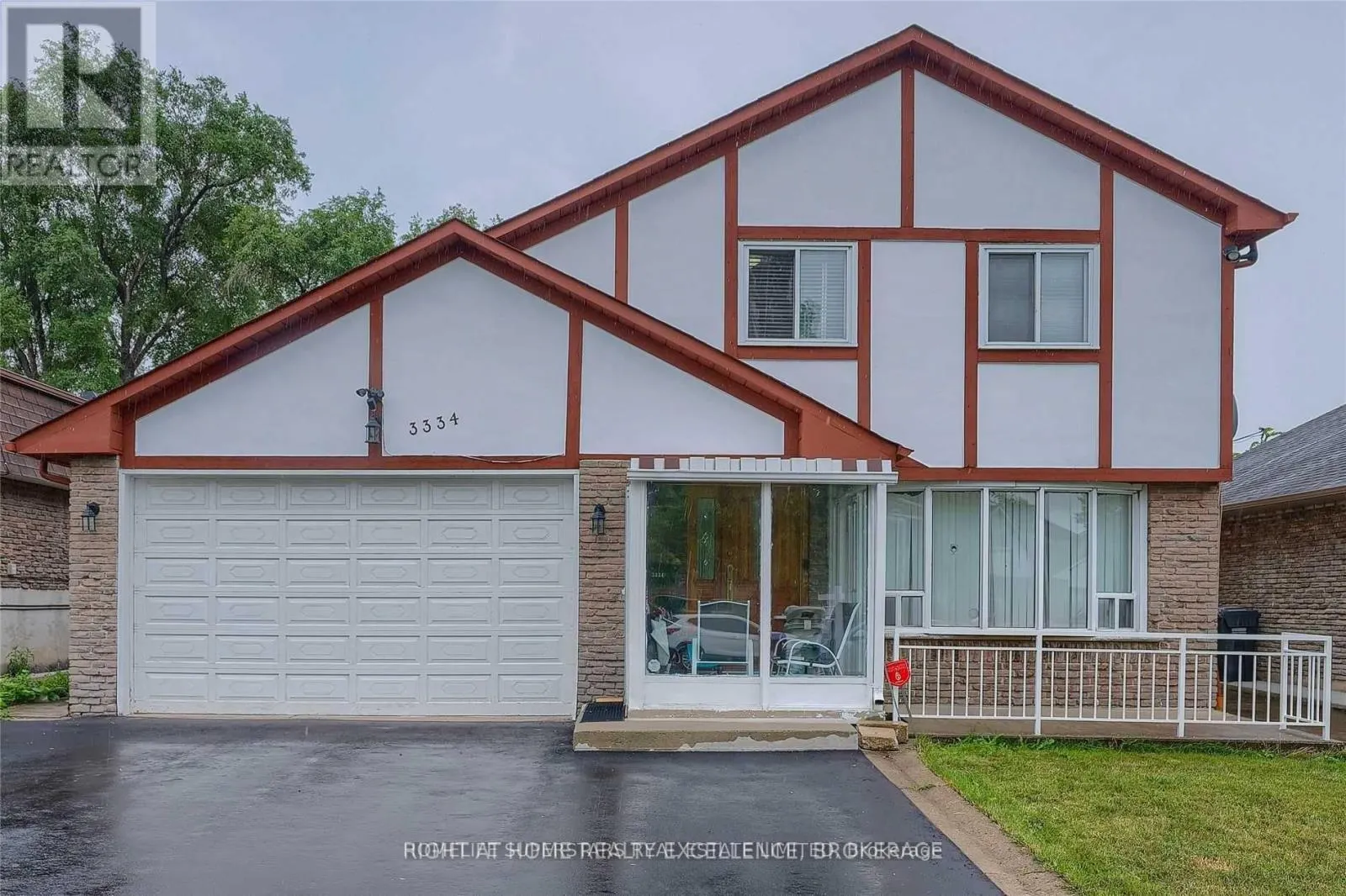 3334 BRANDON GATE DRIVE