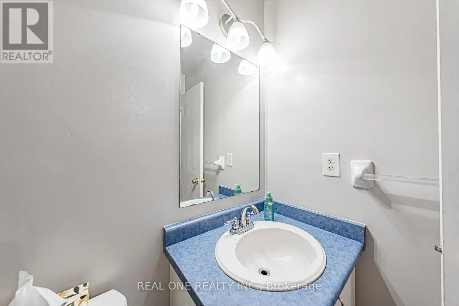301 - 66 SIDNEY BELSEY CRESCENT