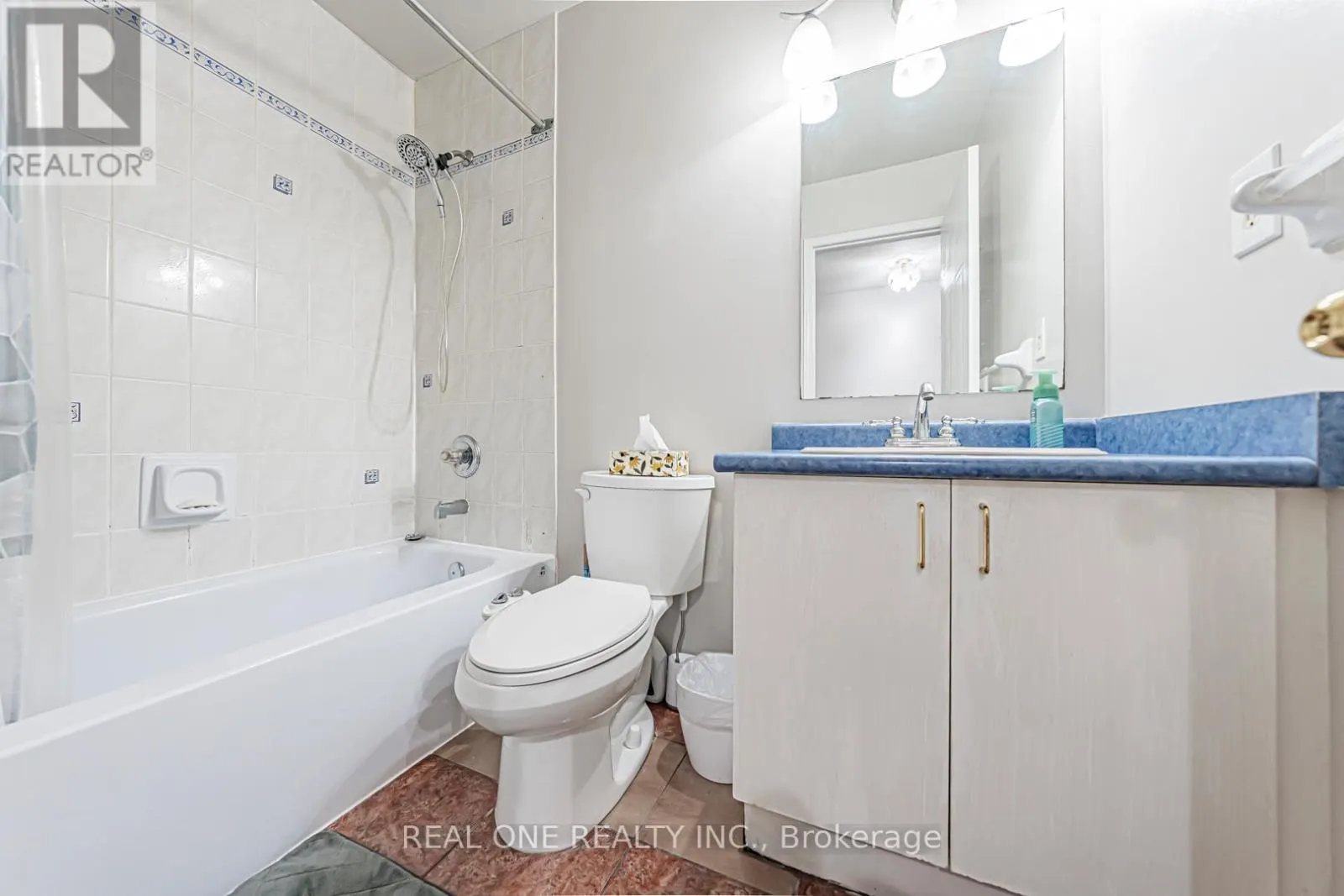 301 - 66 SIDNEY BELSEY CRESCENT