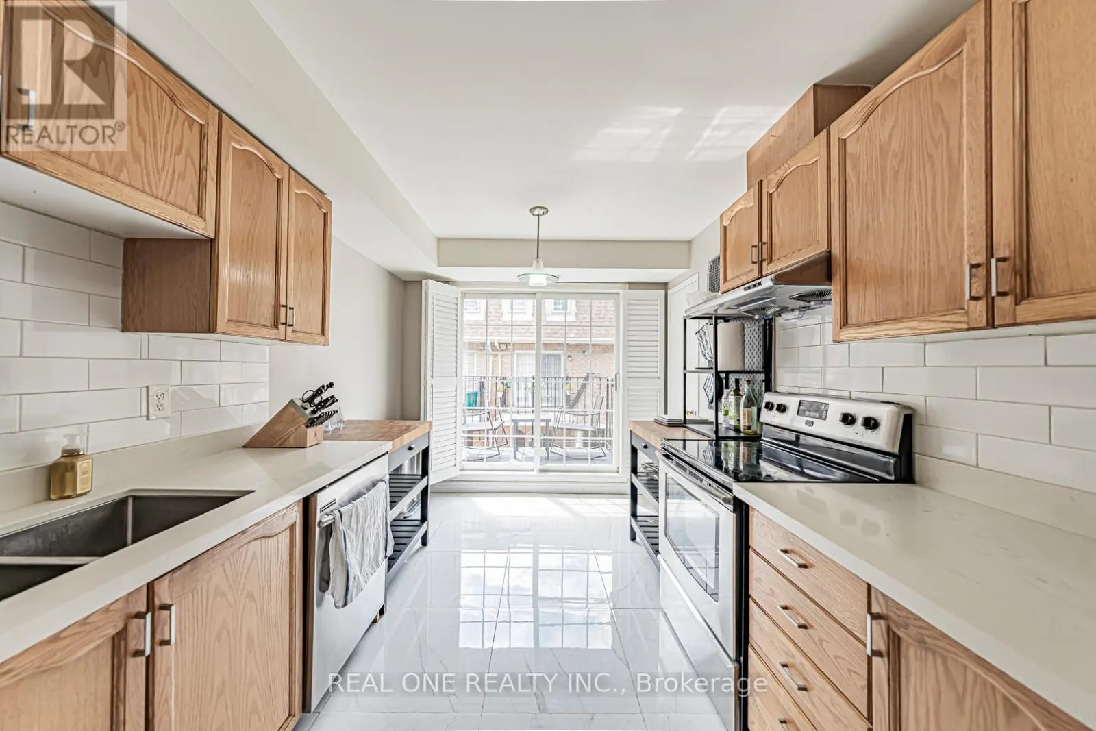 301 - 66 SIDNEY BELSEY CRESCENT