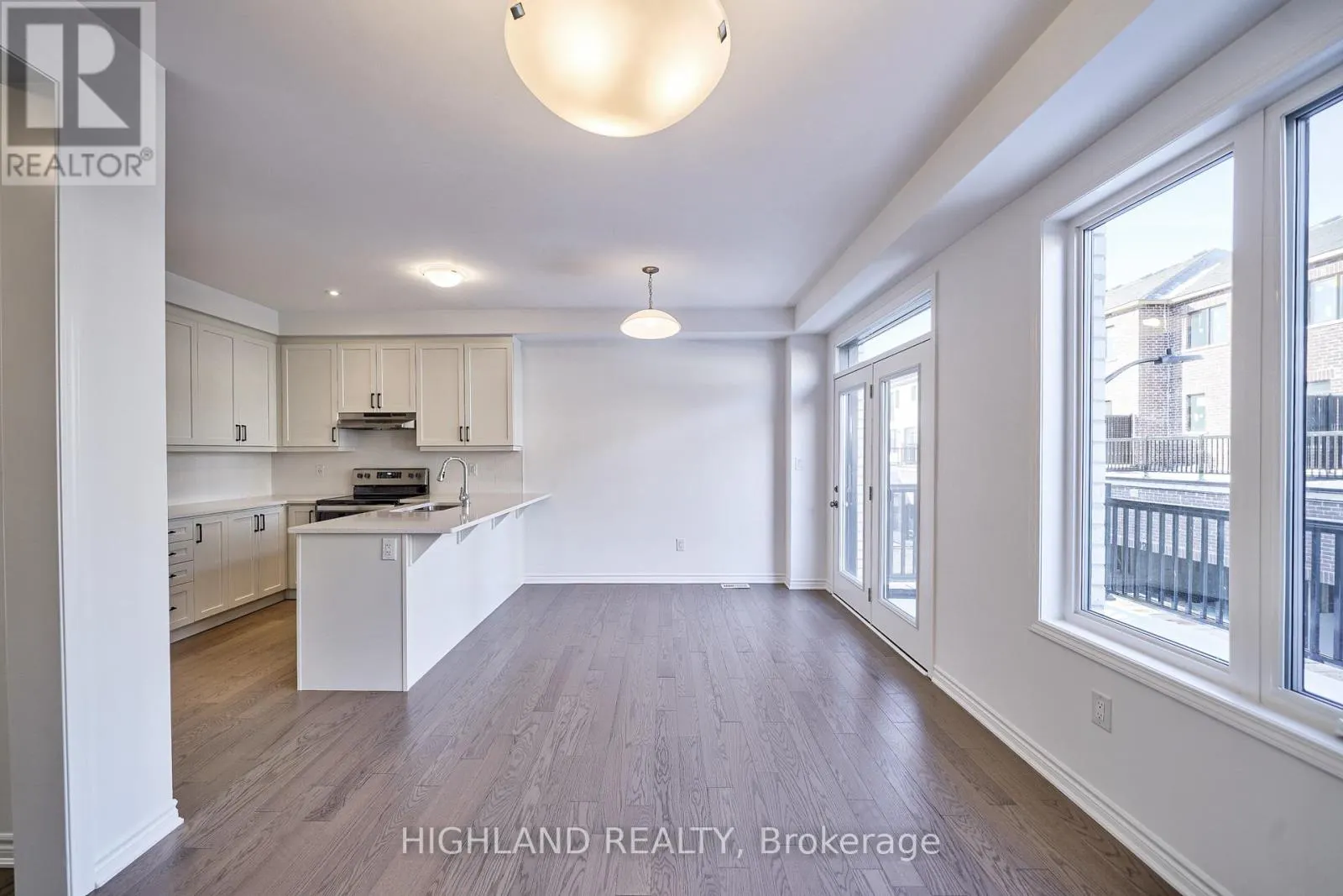 155 SETTLERS ROAD E