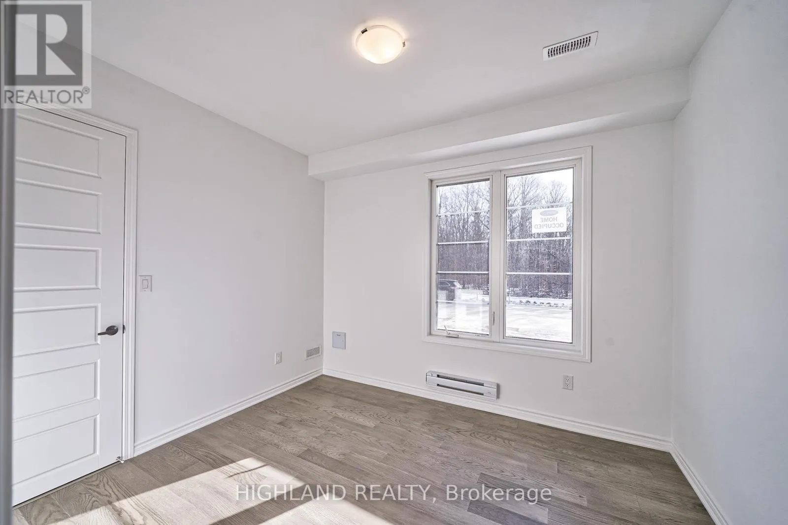 155 SETTLERS ROAD E