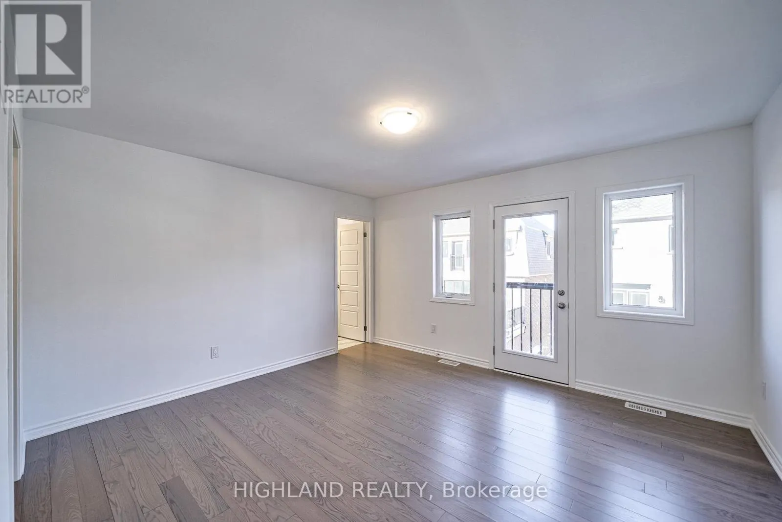 155 SETTLERS ROAD E