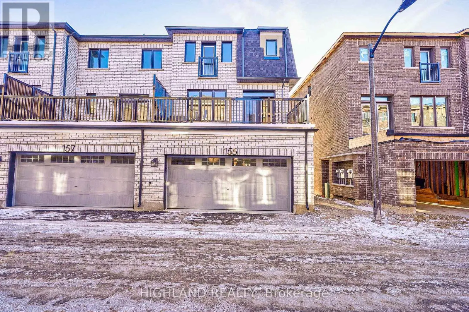 155 SETTLERS ROAD E