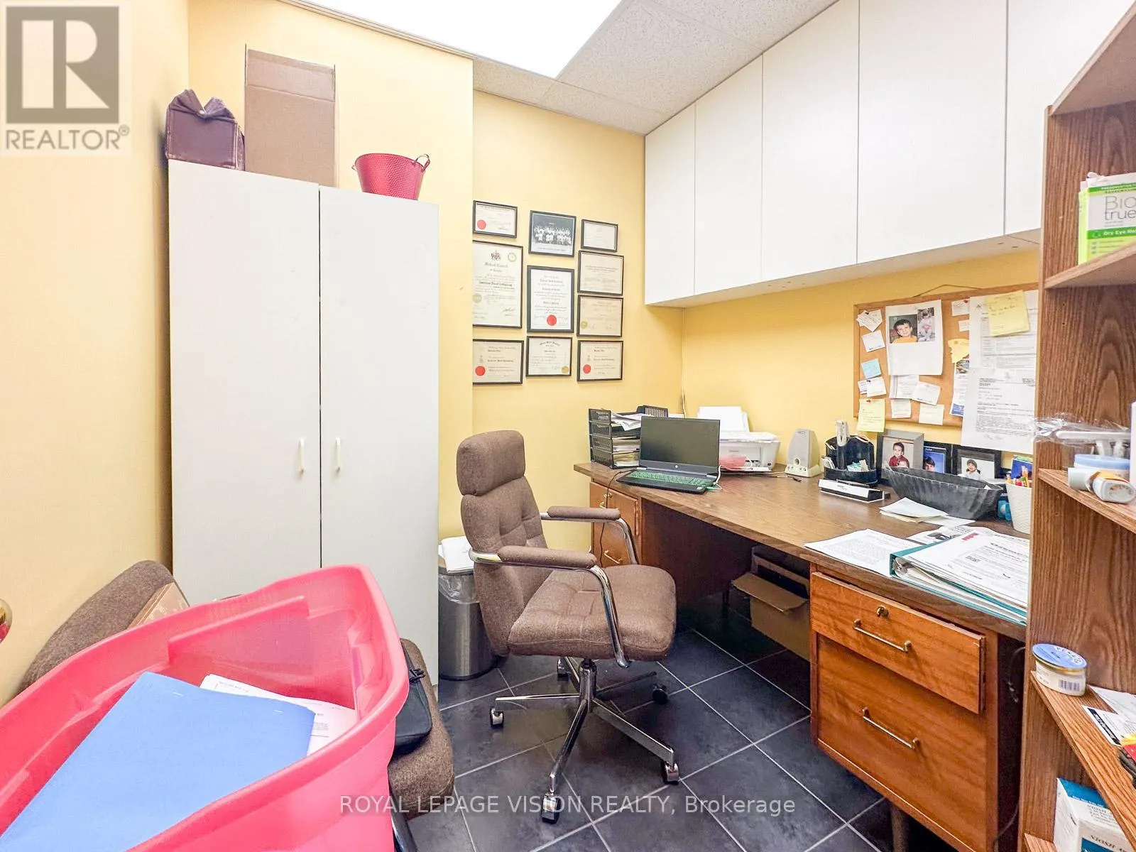 1 - 2085 WESTON ROAD