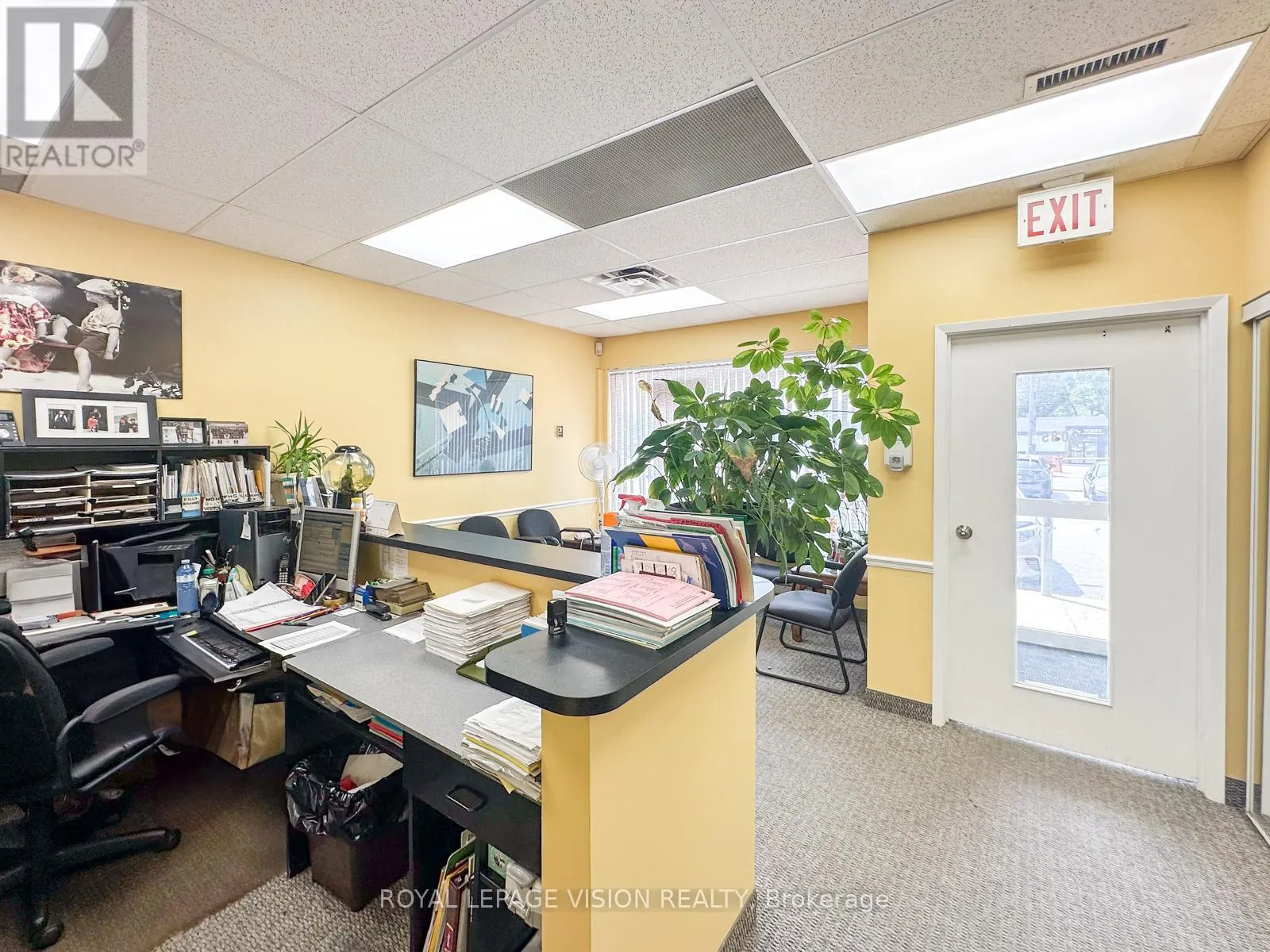 1 - 2085 WESTON ROAD