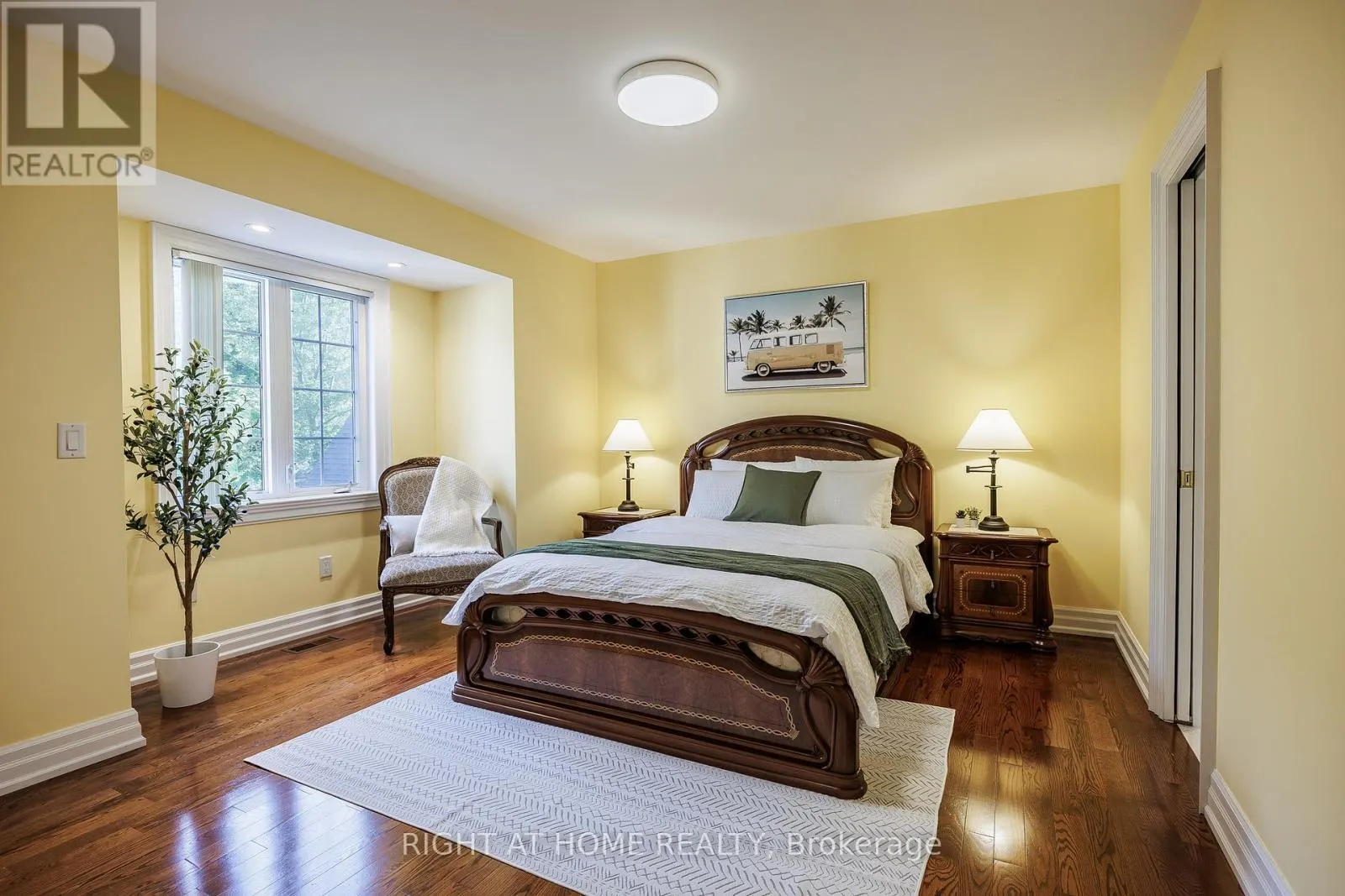 2 FAIRWAY ROAD
