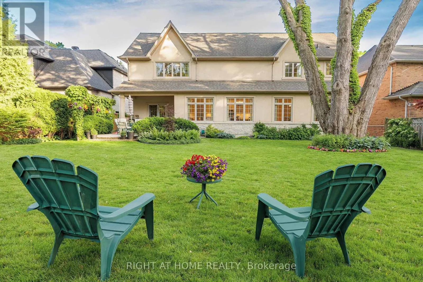 2 FAIRWAY ROAD