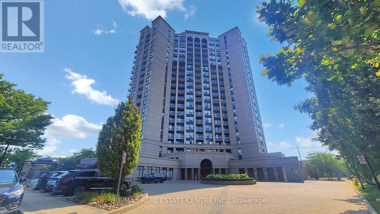 613 - 220 FORUM DRIVE