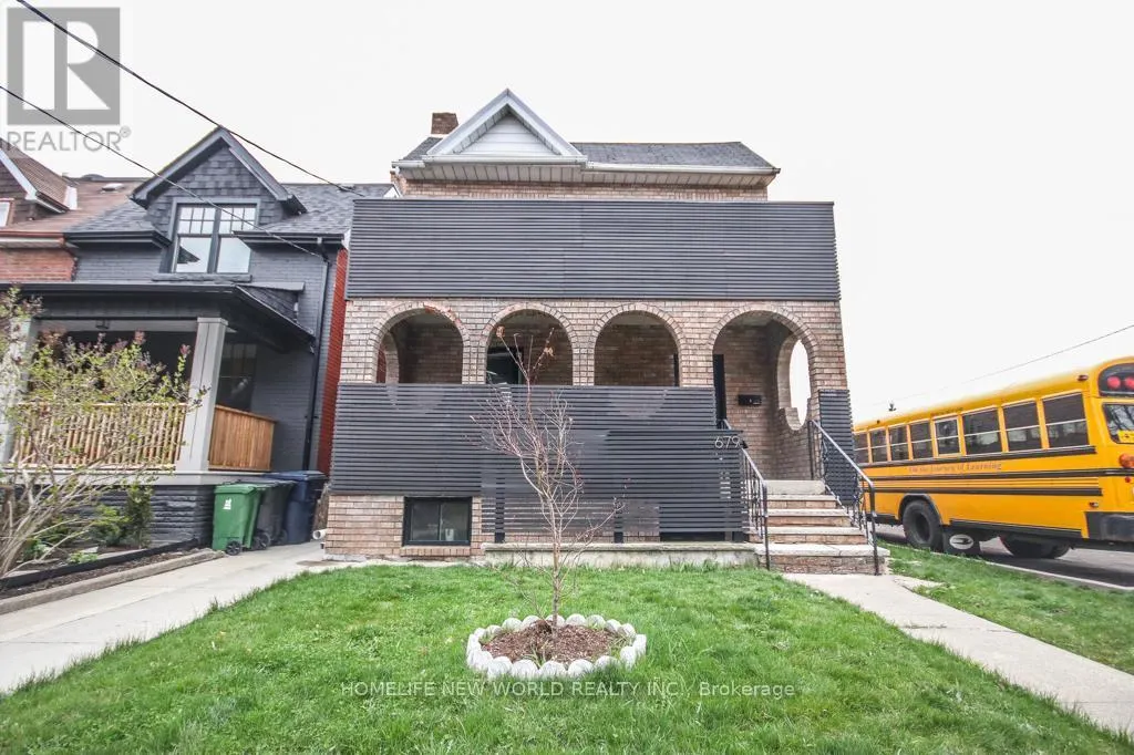 LOWER - 679 GLADSTONE AVENUE