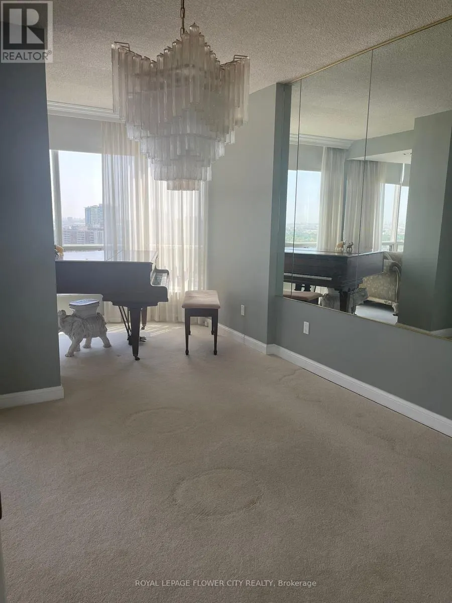 2310 - 24 HANOVER ROAD