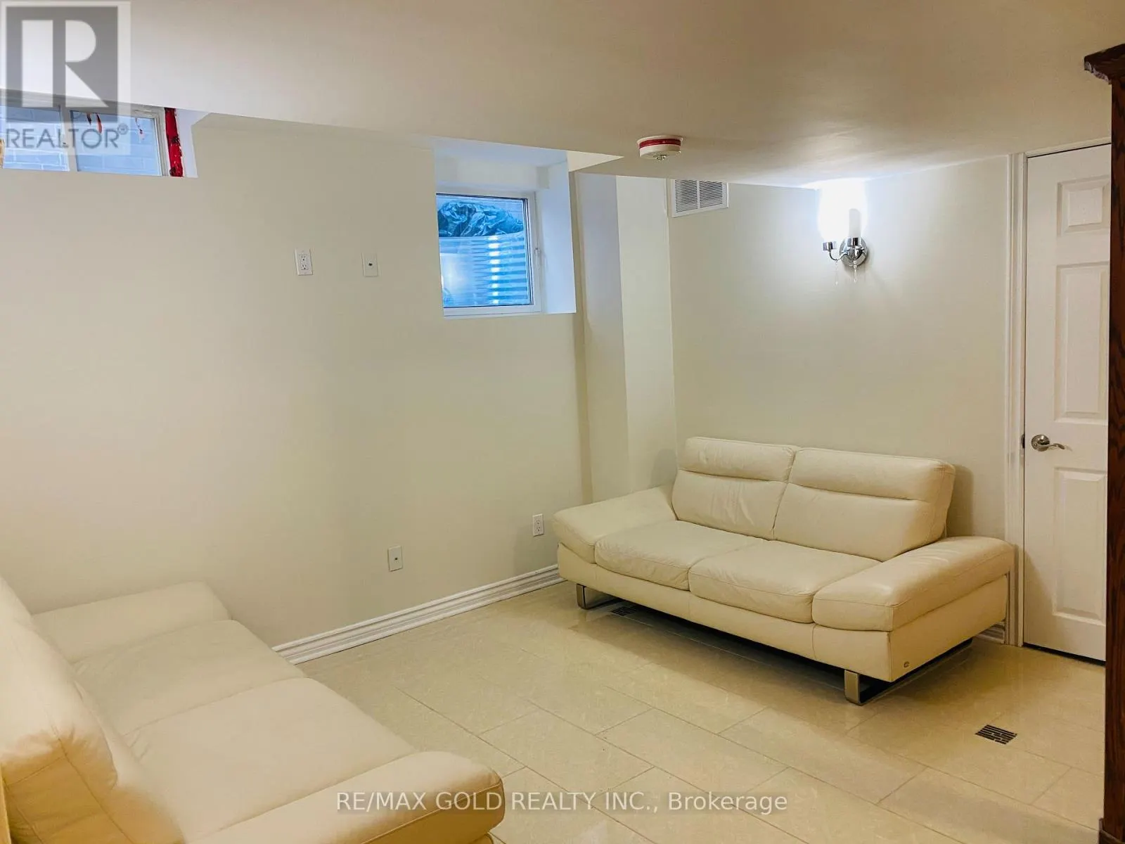 BSMT - 102 GARDENBROOKE TRAIL