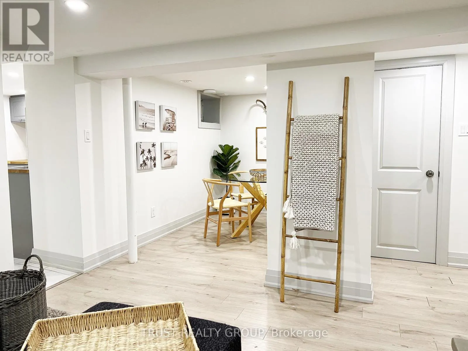 BSMT - 266 RONCESVALLES AVENUE