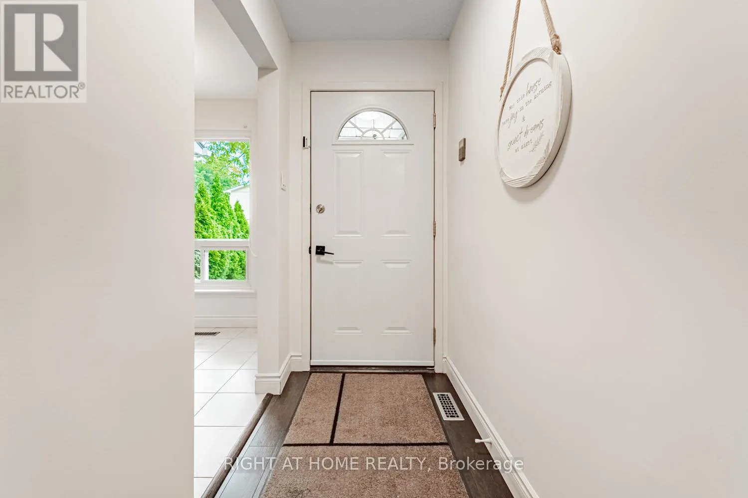 19 - 345 MEADOWS BOULEVARD W