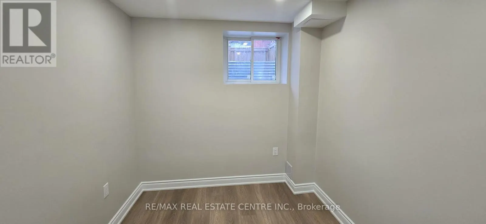 BSMT. - 389-1 NAIRN CIRCLE