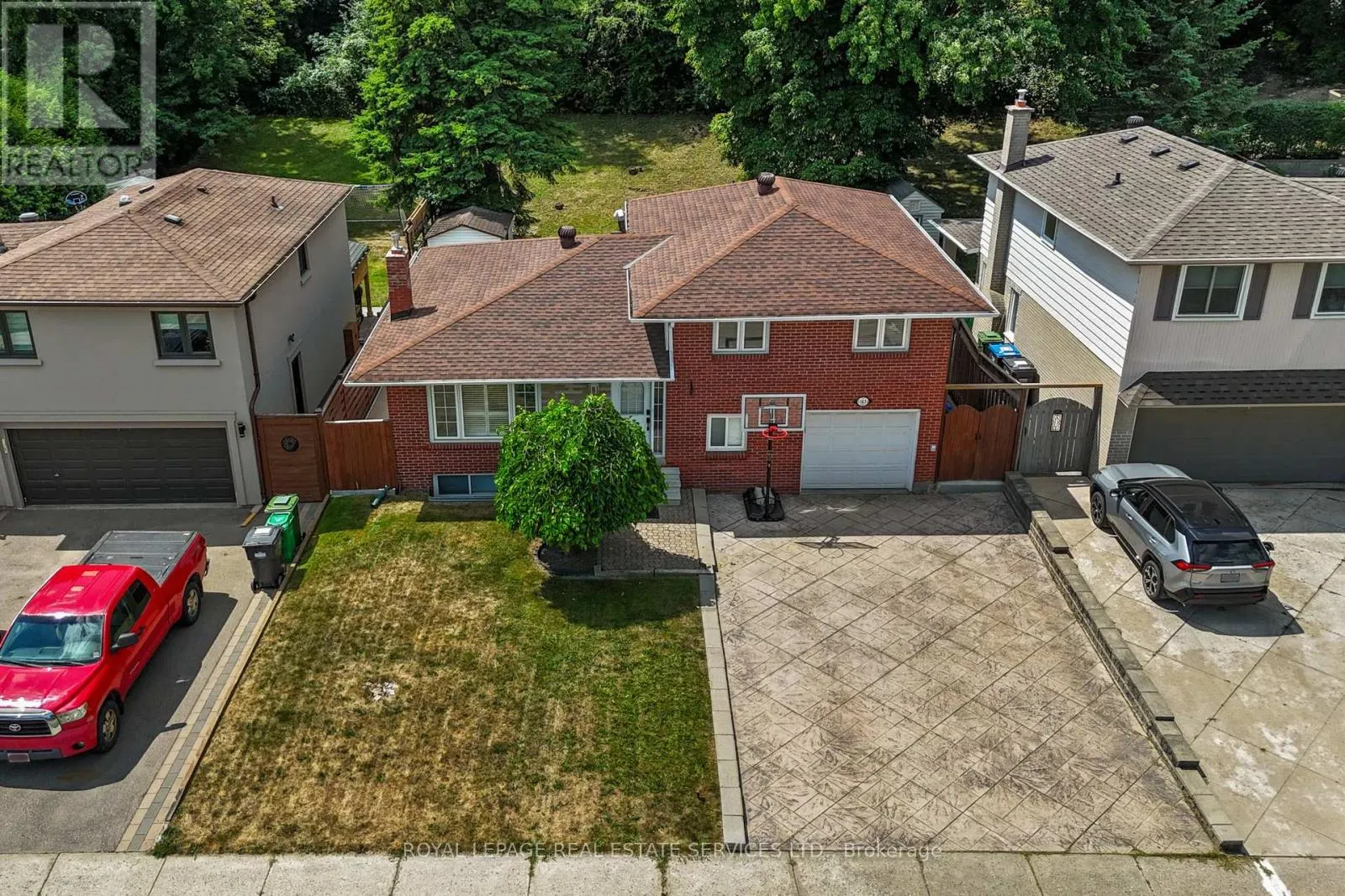 163 CONNAUGHT CRESCENT