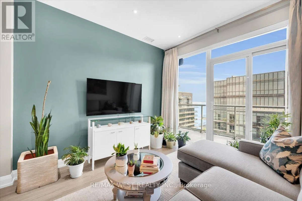 1603 - 56 ANNIE CRAIG DRIVE