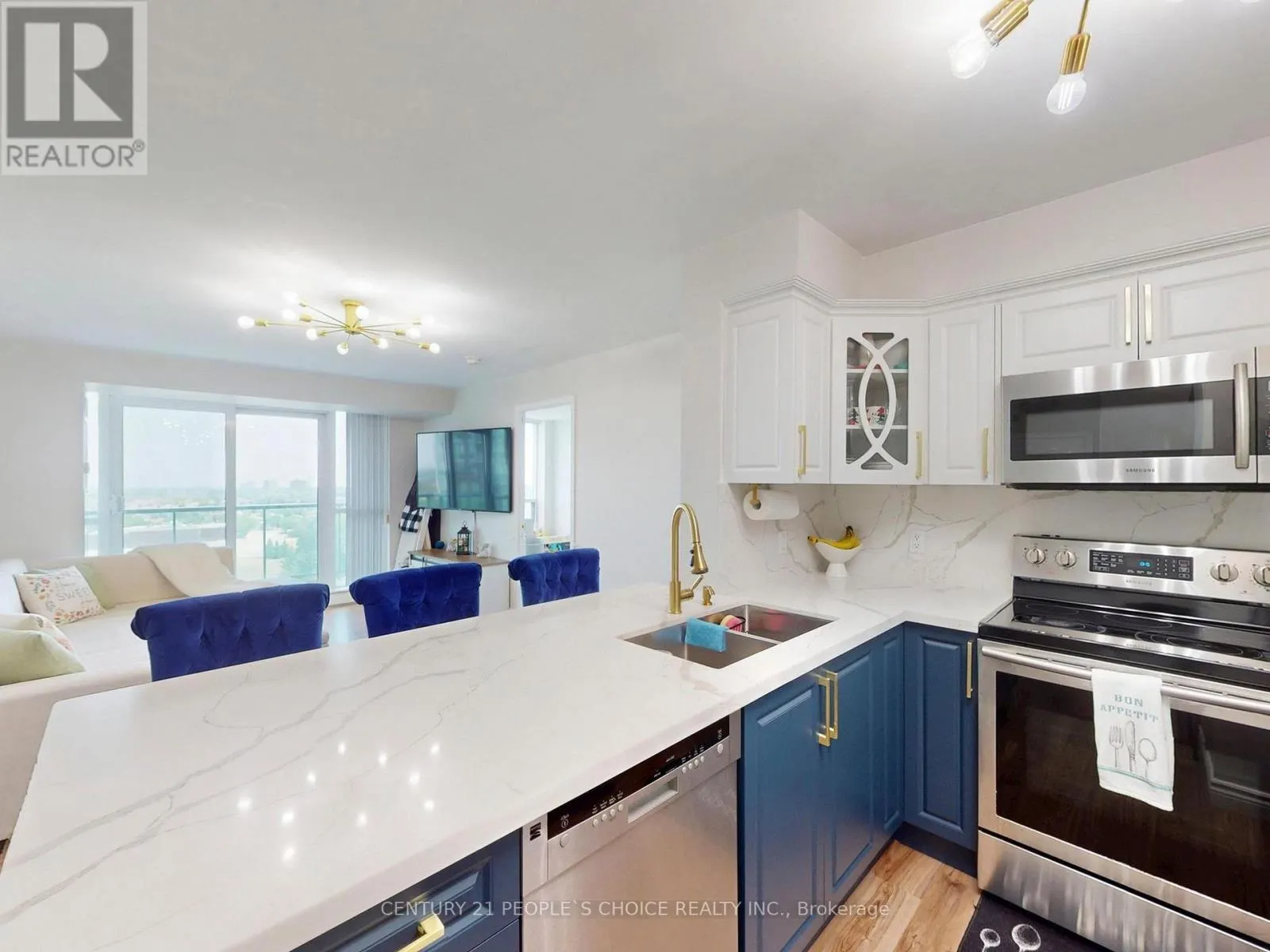 1107 - 4879 KIMBERMOUNT AVENUE
